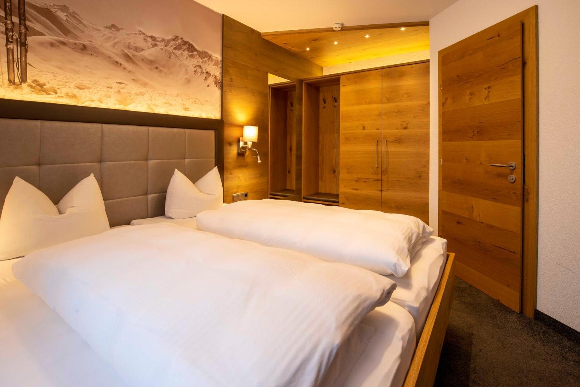 Hotel Gidis Hof Ischgl Esterno foto