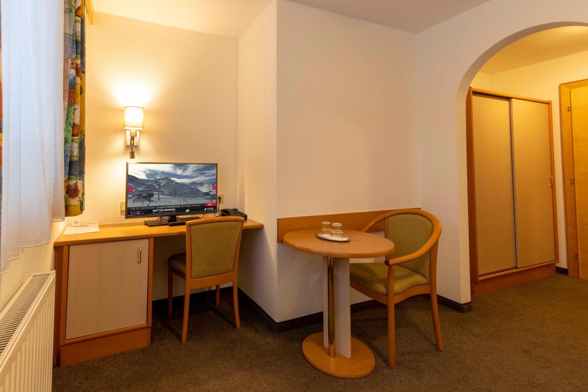 Hotel Gidis Hof Ischgl Esterno foto