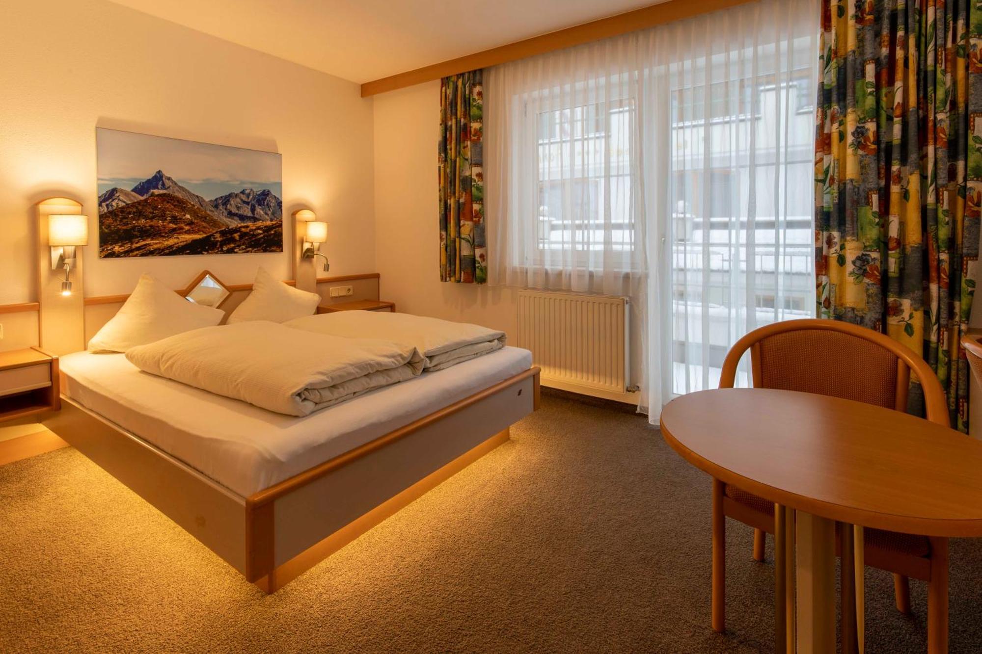 Hotel Gidis Hof Ischgl Esterno foto