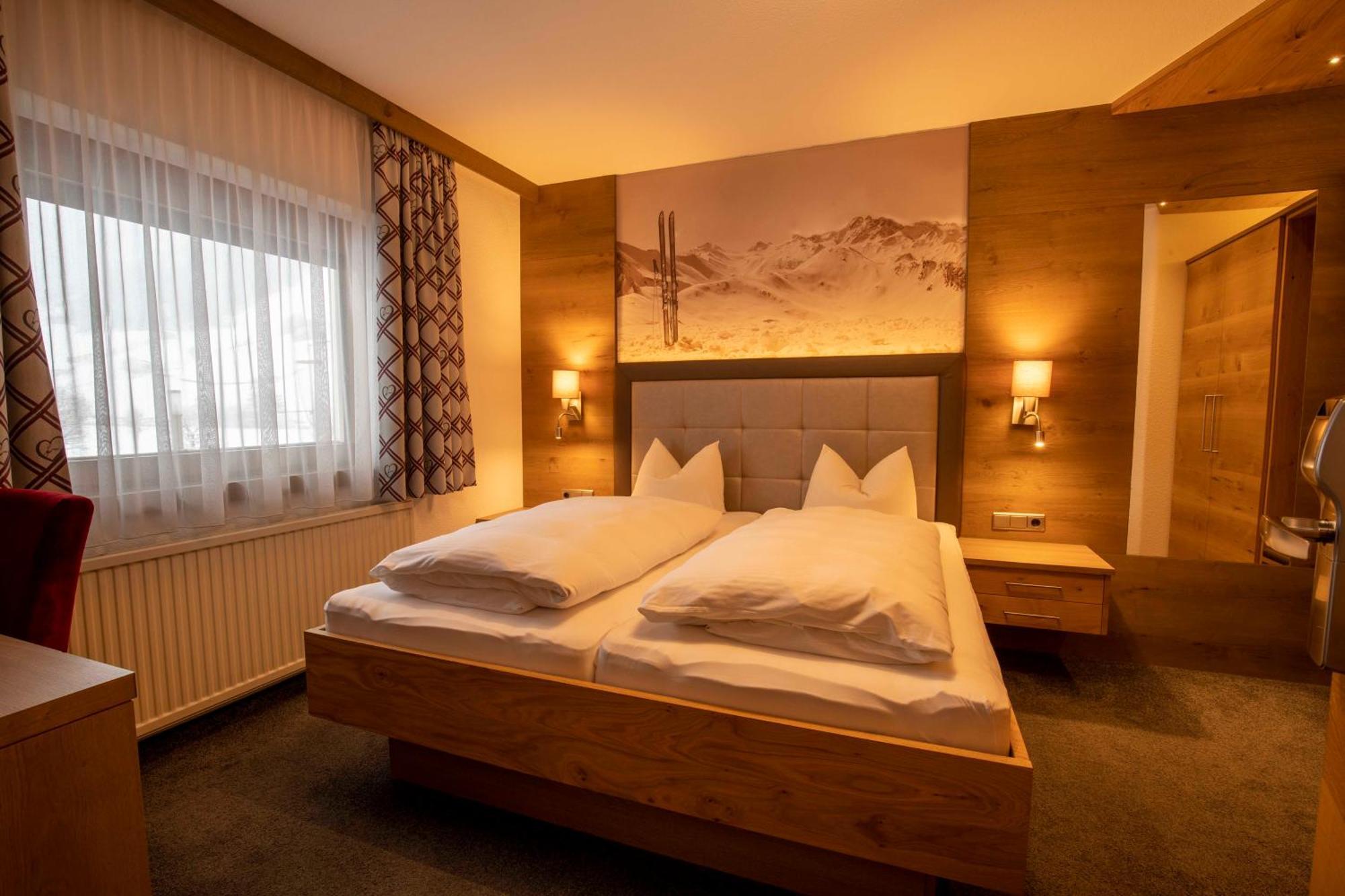Hotel Gidis Hof Ischgl Esterno foto